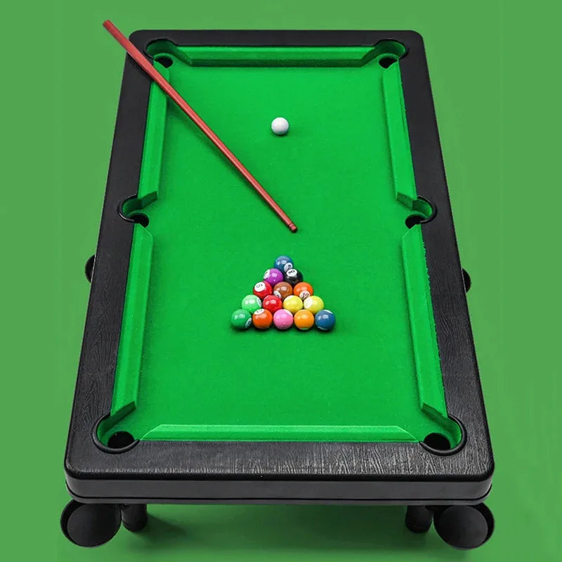 Everstead MiniBilliards Tabletop Game